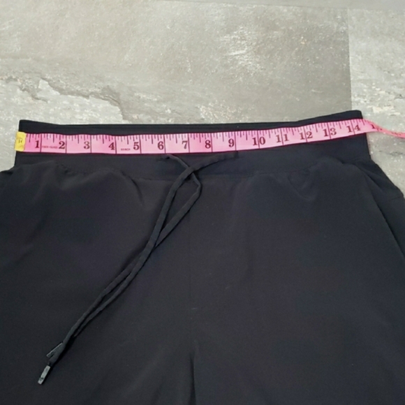 Lululemon T.H.E. Short 9" *Linerless. Black. Men Size M. - Picture 10 of 12